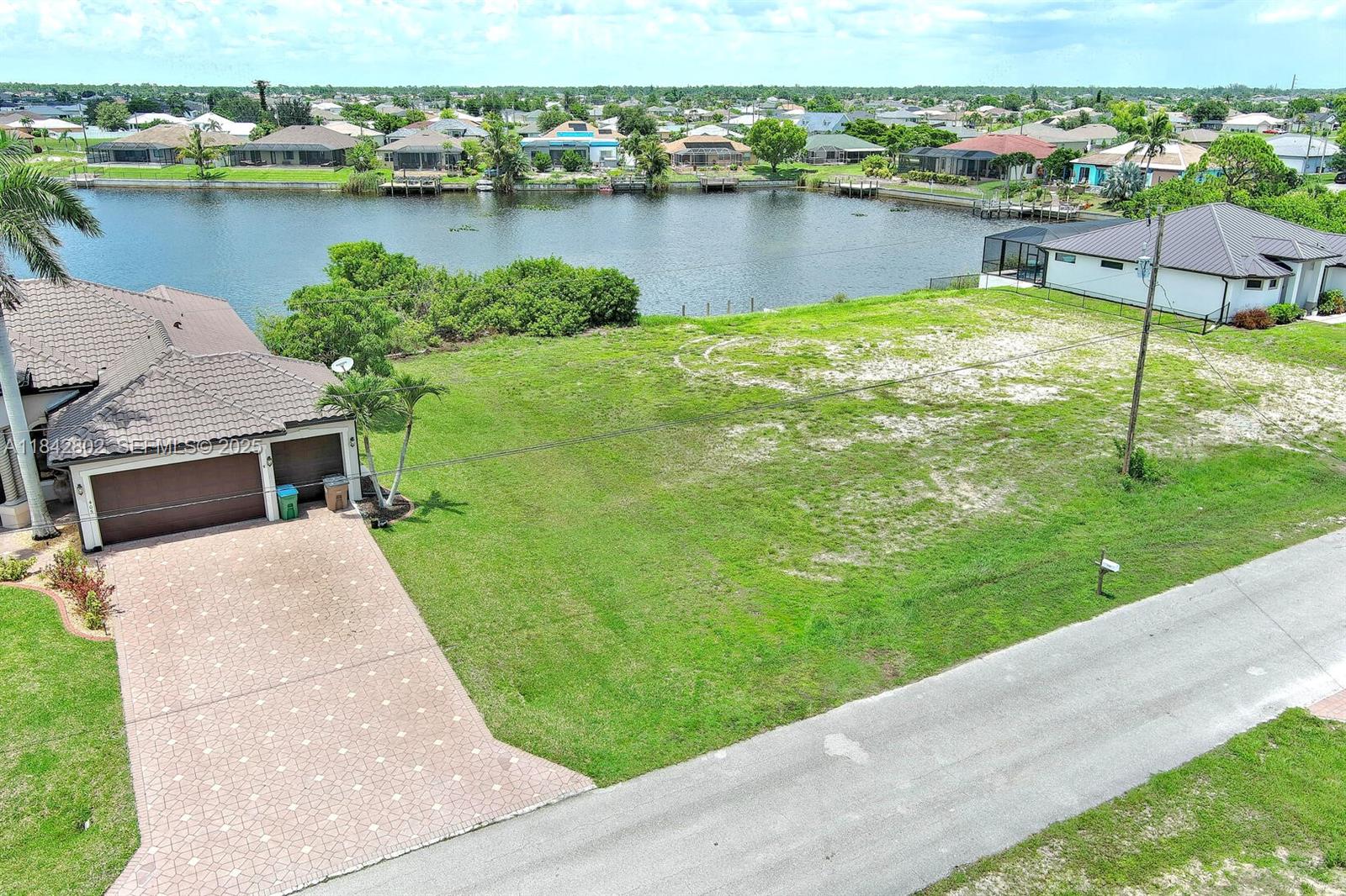 401 NW 24th Terrace