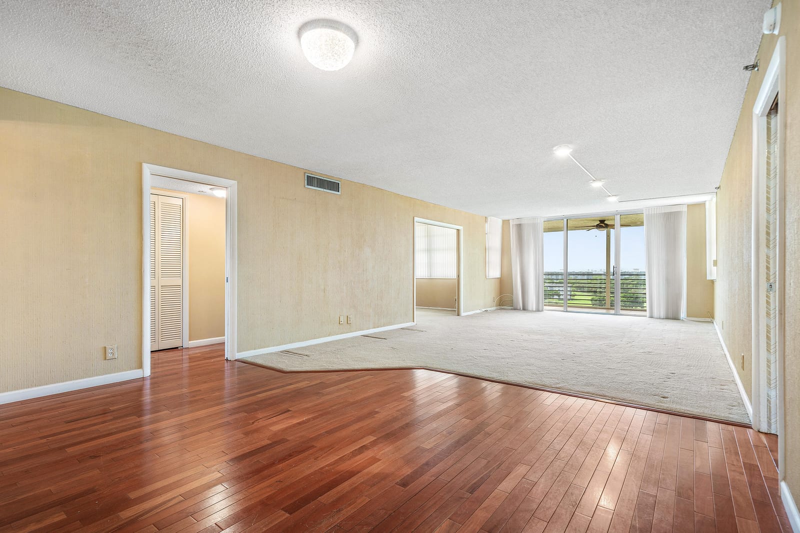 3520 Oaks Way 1004, Pompano Beach, FL 33069 photo 19