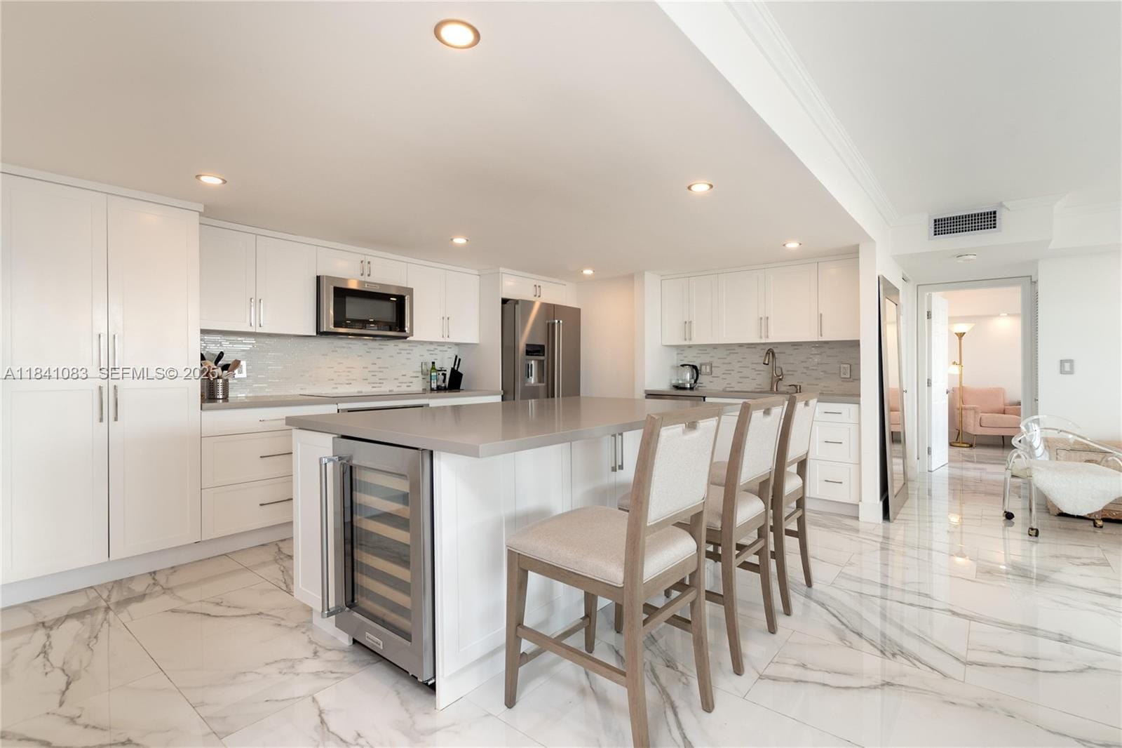 1450 Brickell Bay Drive 1707, Miami, FL 33131 photo 3