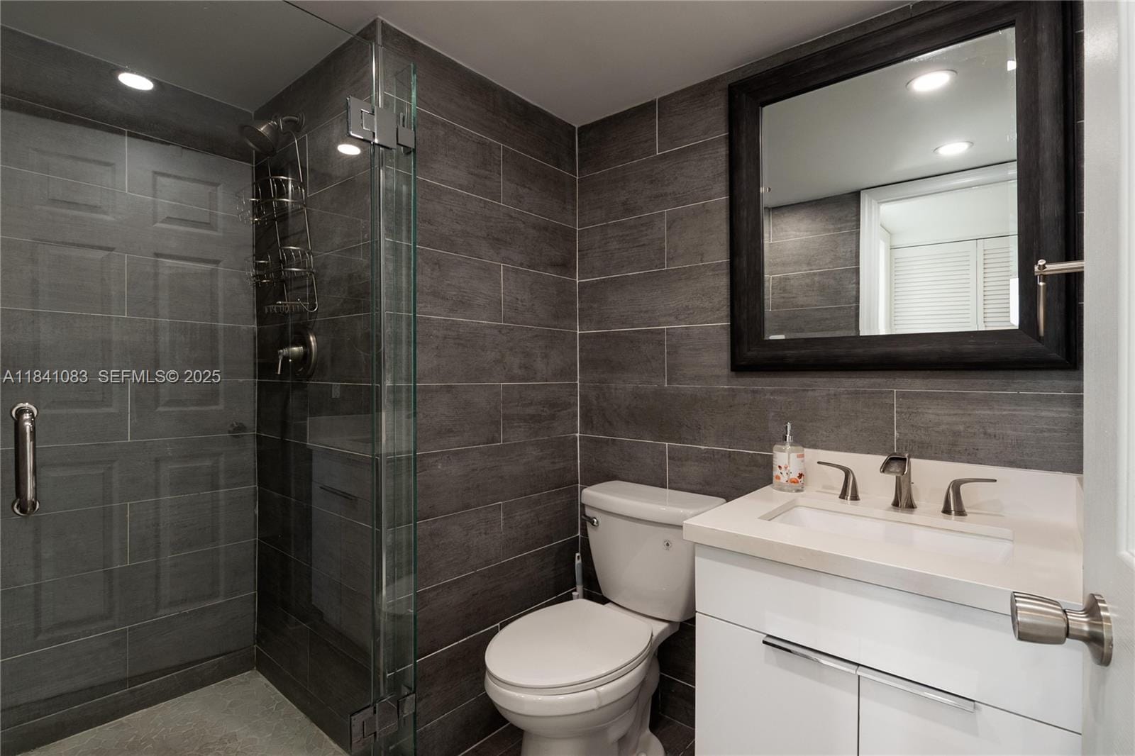 1450 Brickell Bay Drive 1707, Miami, FL 33131 photo 21