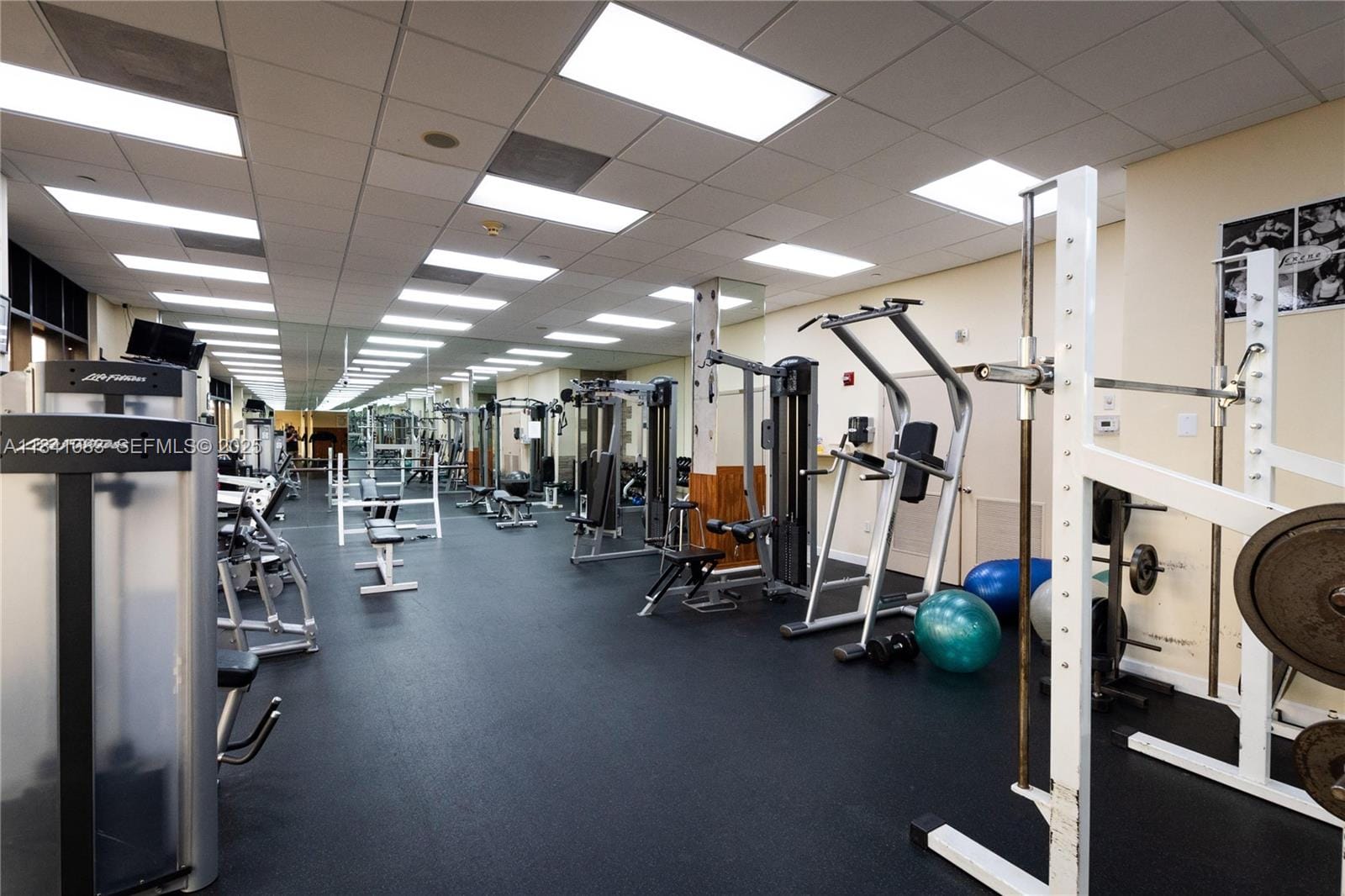1450 Brickell Bay Drive 1707, Miami, FL 33131 photo 25
