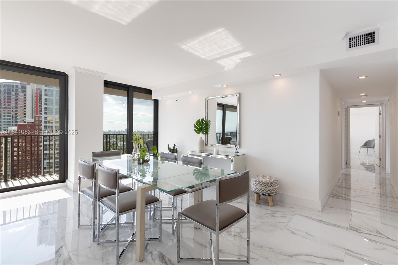 1450 Brickell Bay Drive 1707, Miami, FL 33131 photo 4