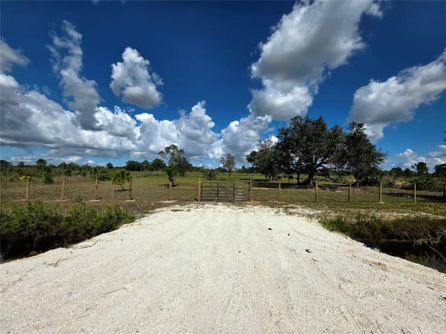 17019 NW 296th Street, Viking Estare, Okeechobee, FL
