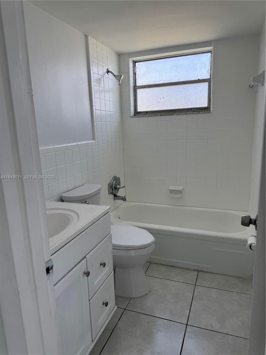 1333 E Hallandale Beach Boulevard 444 — photo 9