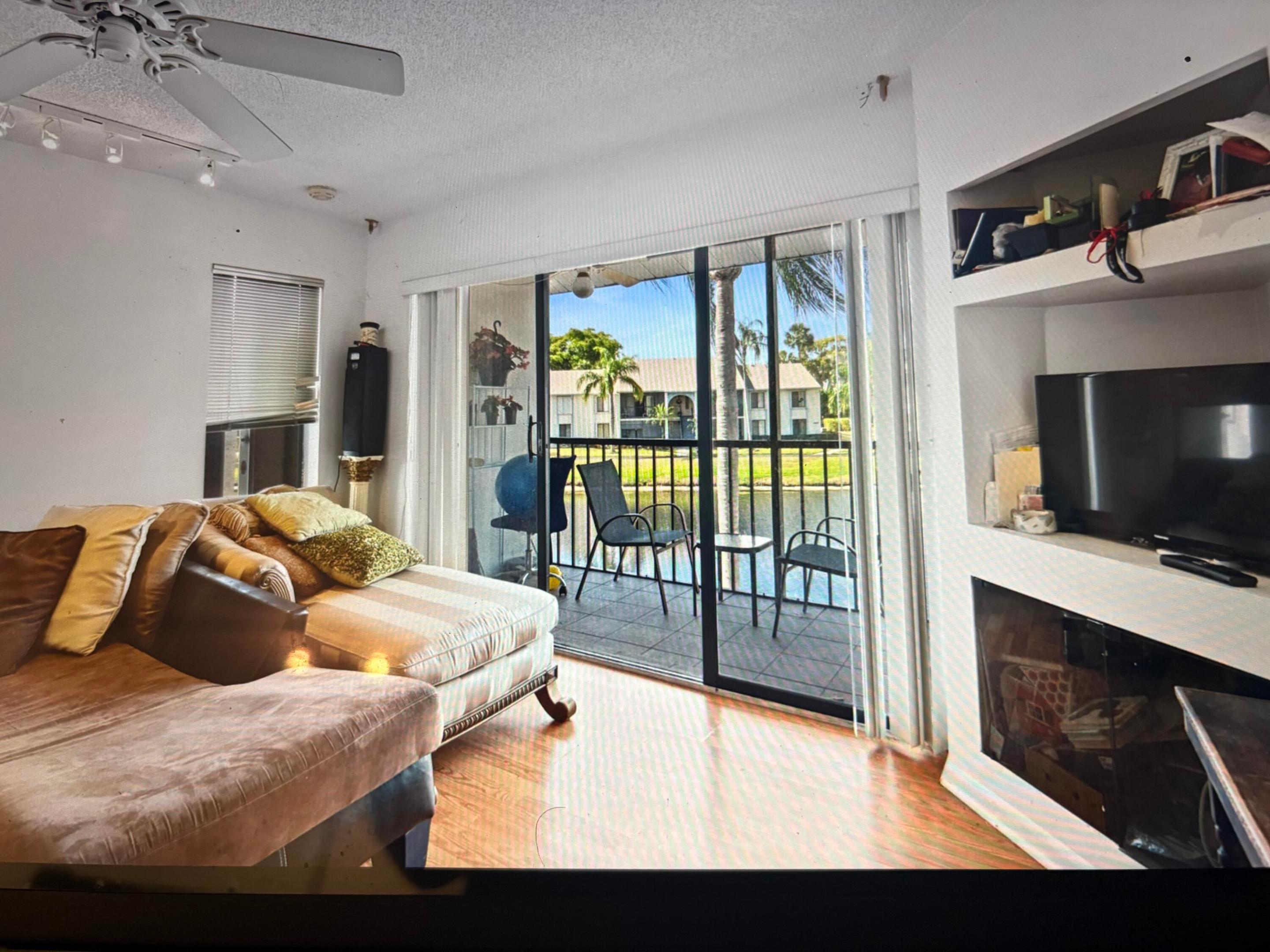 1115 Green Pine Boulevard F2, West Palm Beach, FL 33409, West Palm Beach