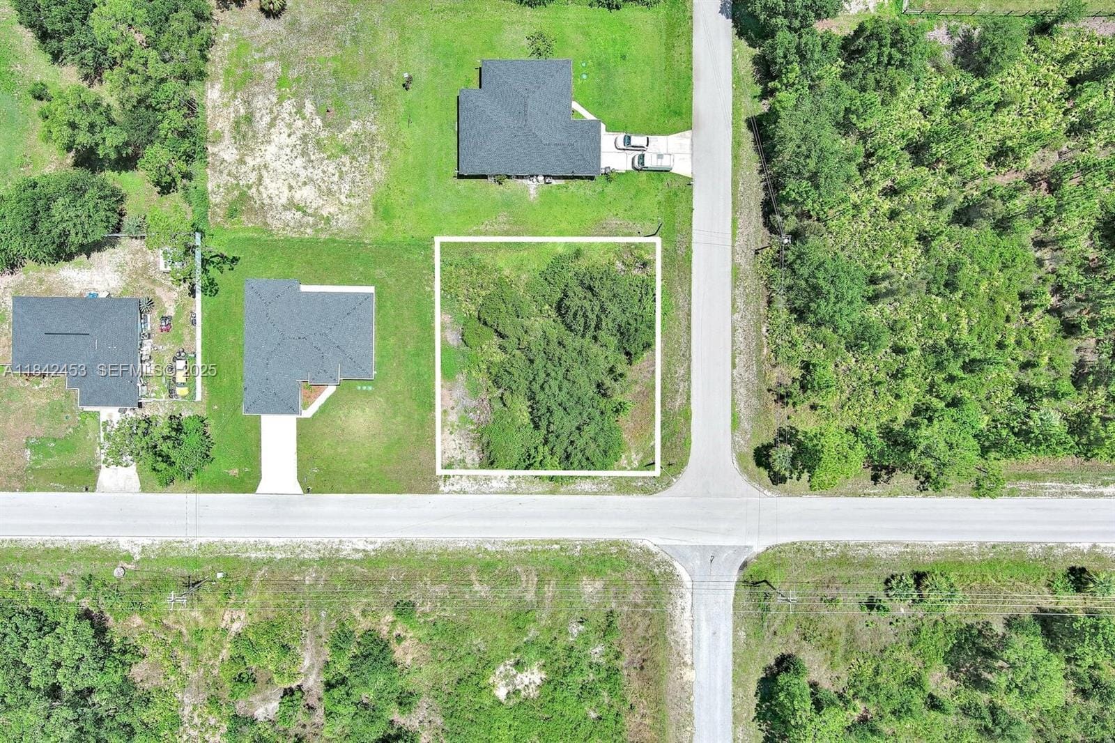 2500 E 10th Street, Lehigh Acres, FL 33936 photo 2