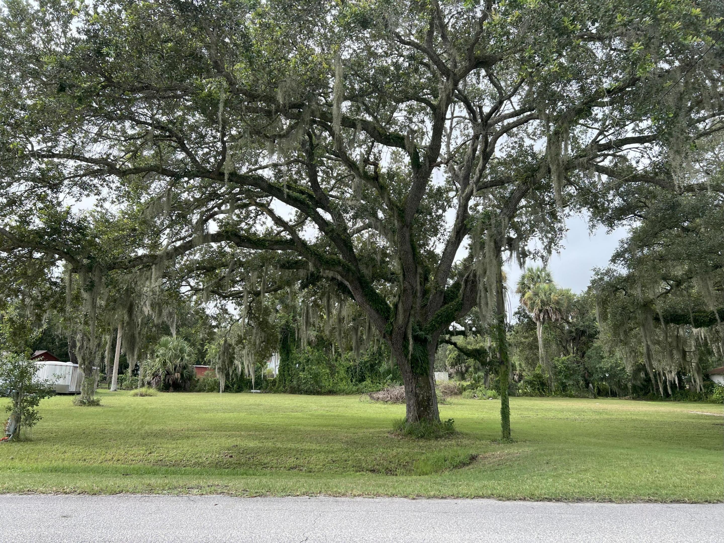 2070 SW 8th Street, Okeechobee, FL 34974, Okeechobee