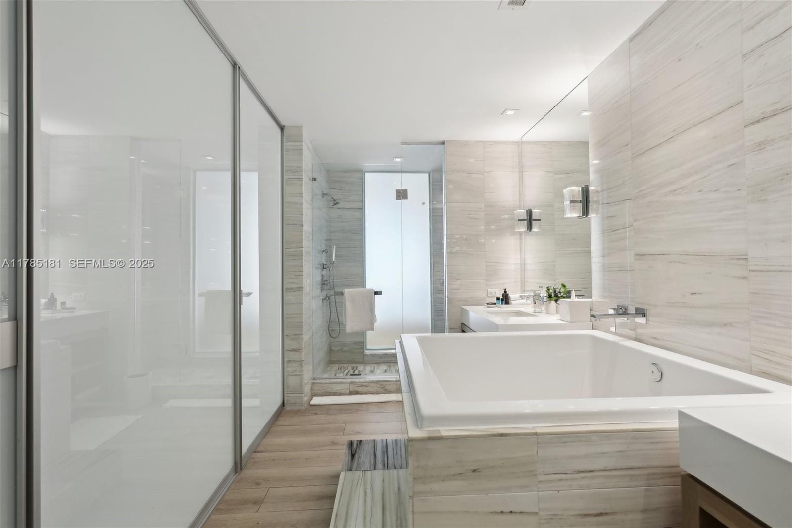 2201 Collins Avenue 336, Miami Beach, FL 33139 photo 15