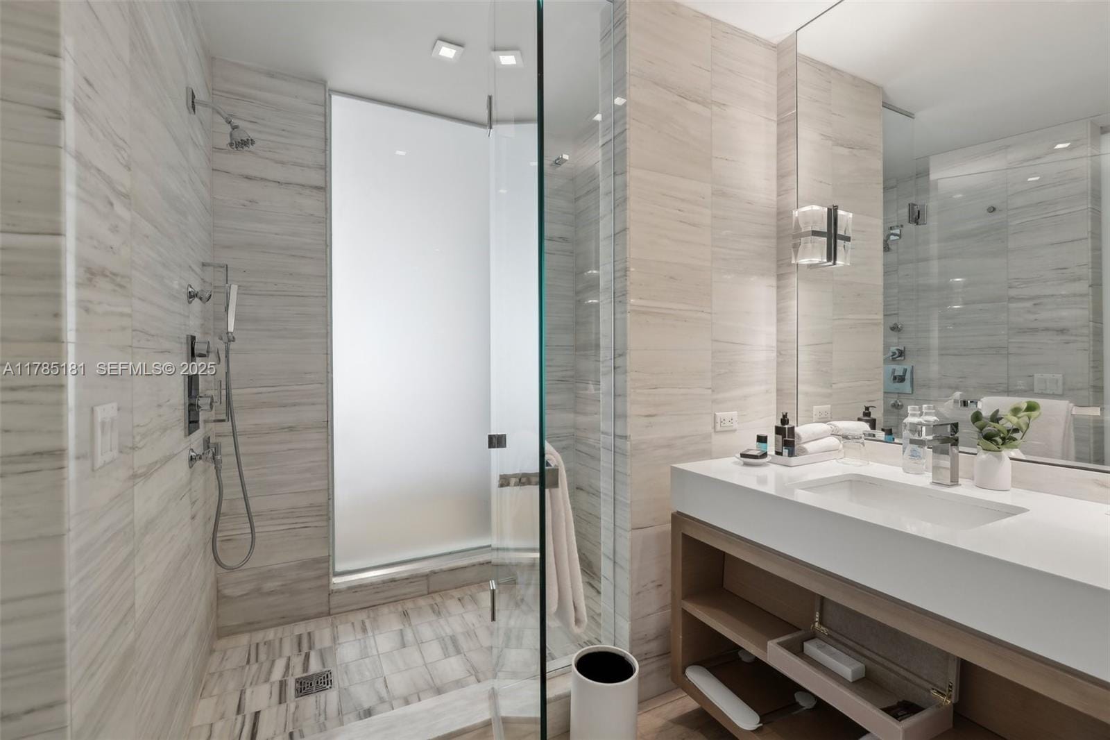 2201 Collins Avenue 336, Miami Beach, FL 33139 photo 17