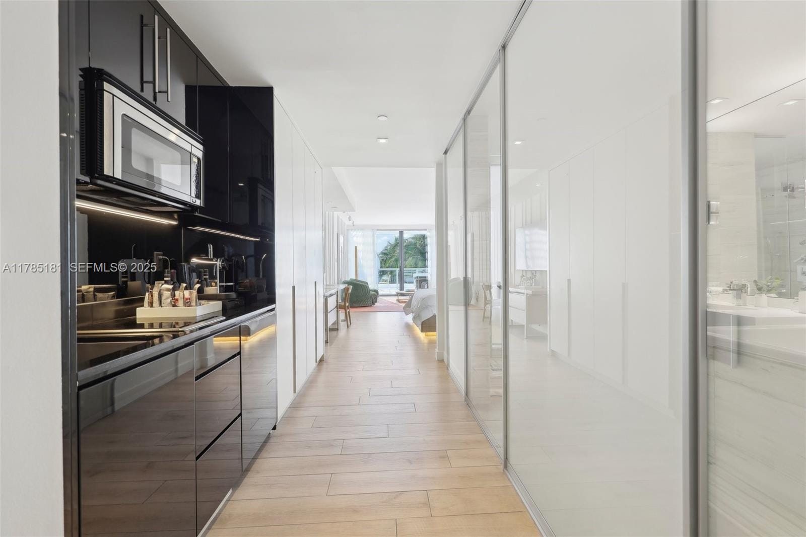 2201 Collins Avenue 336, Miami Beach, FL 33139 photo 10