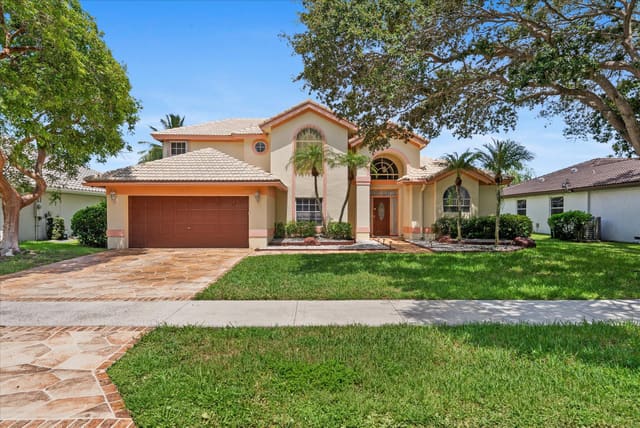 5600 NW 38th Terrace, sold in Winston Park Section Two-A, Coconut Creek, FL