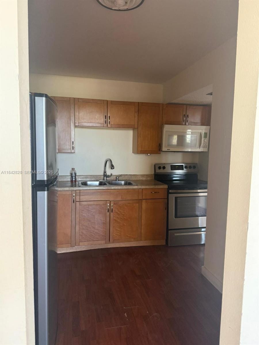 2025 NE 164th Street — photo 3