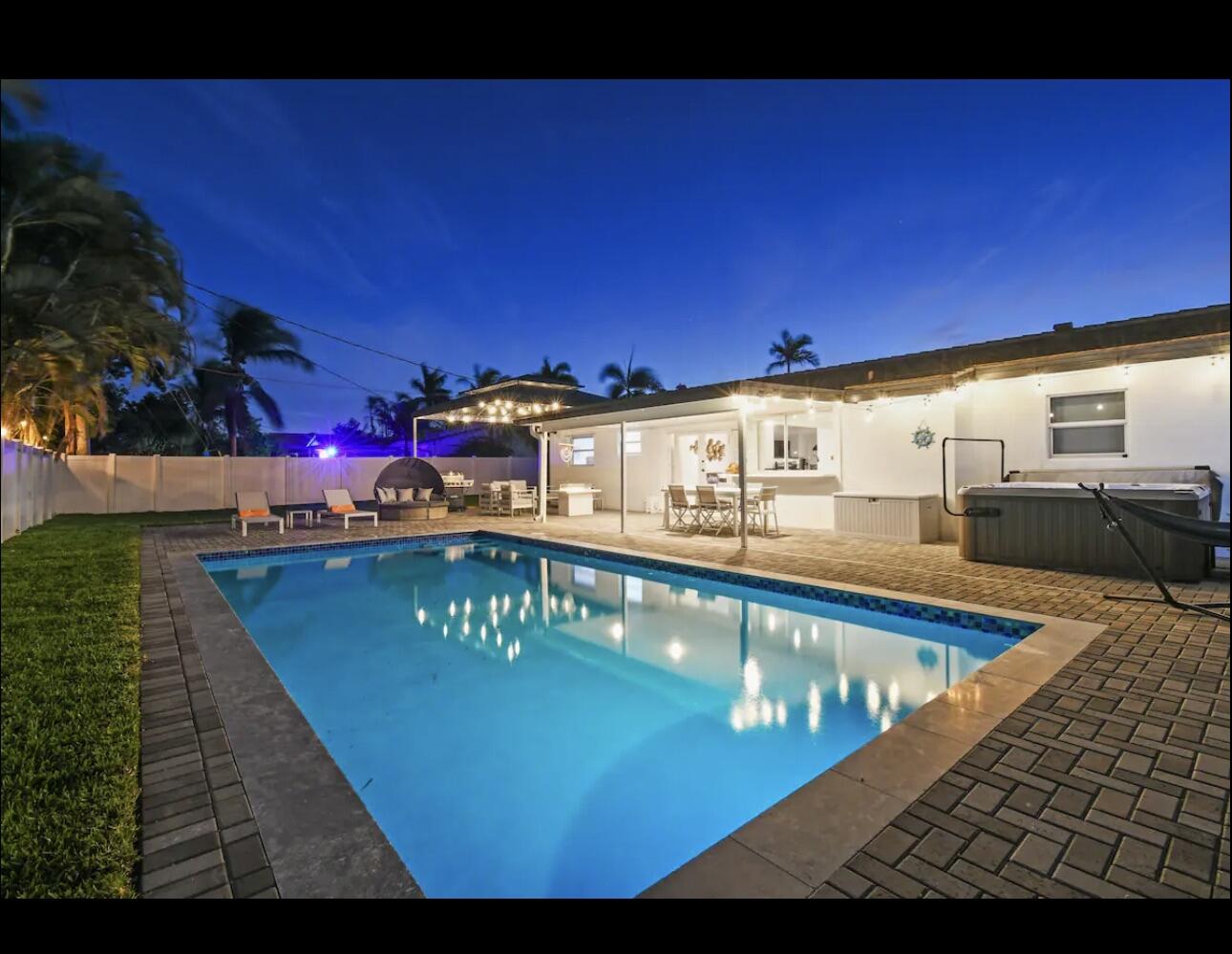 5040 NE 22 Avenue, Lighthouse Point, FL 33064, Lighthouse Point