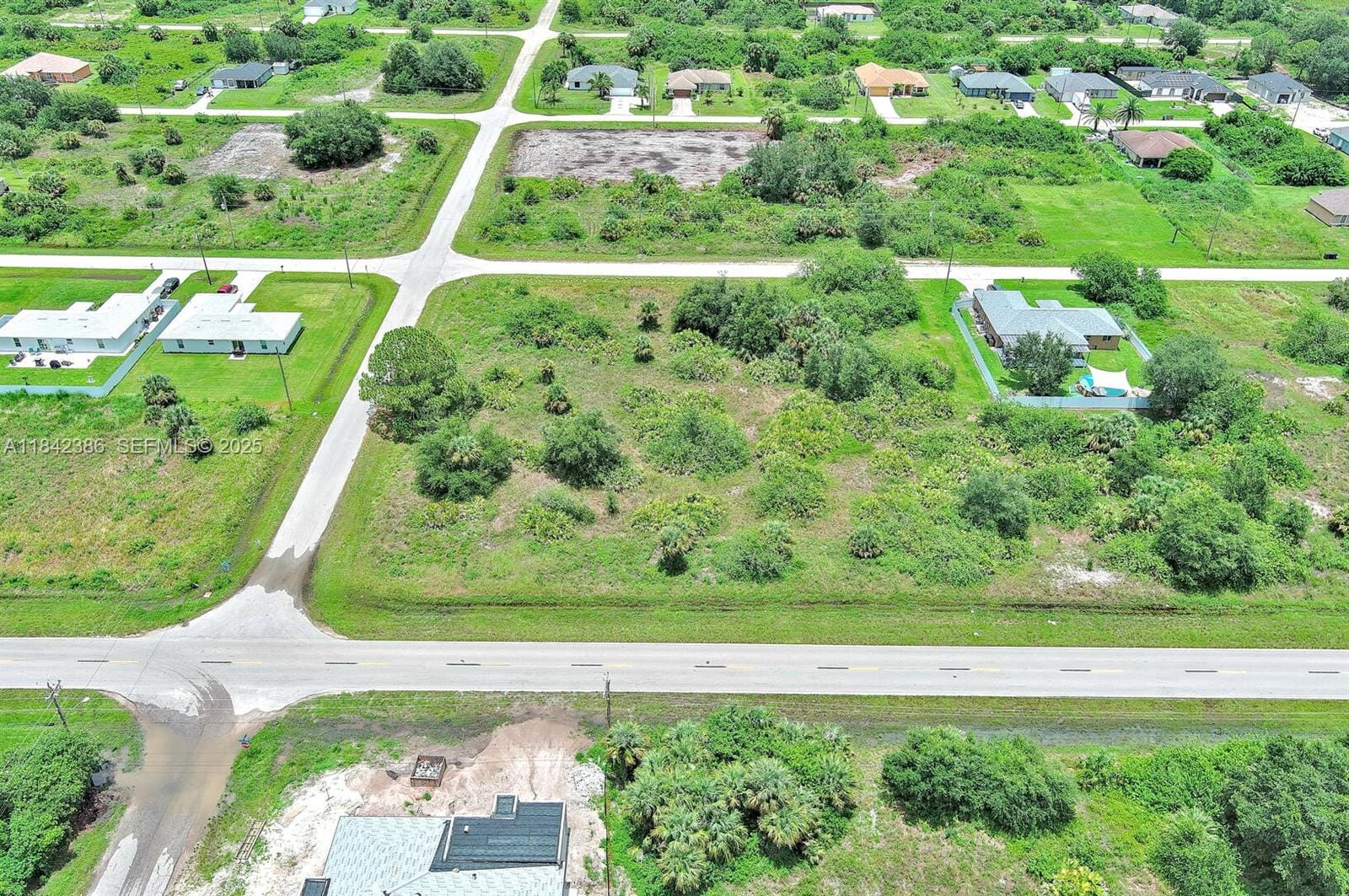 841 Milwaukee Boulevard, Lehigh Acres, FL 33974 photo 15