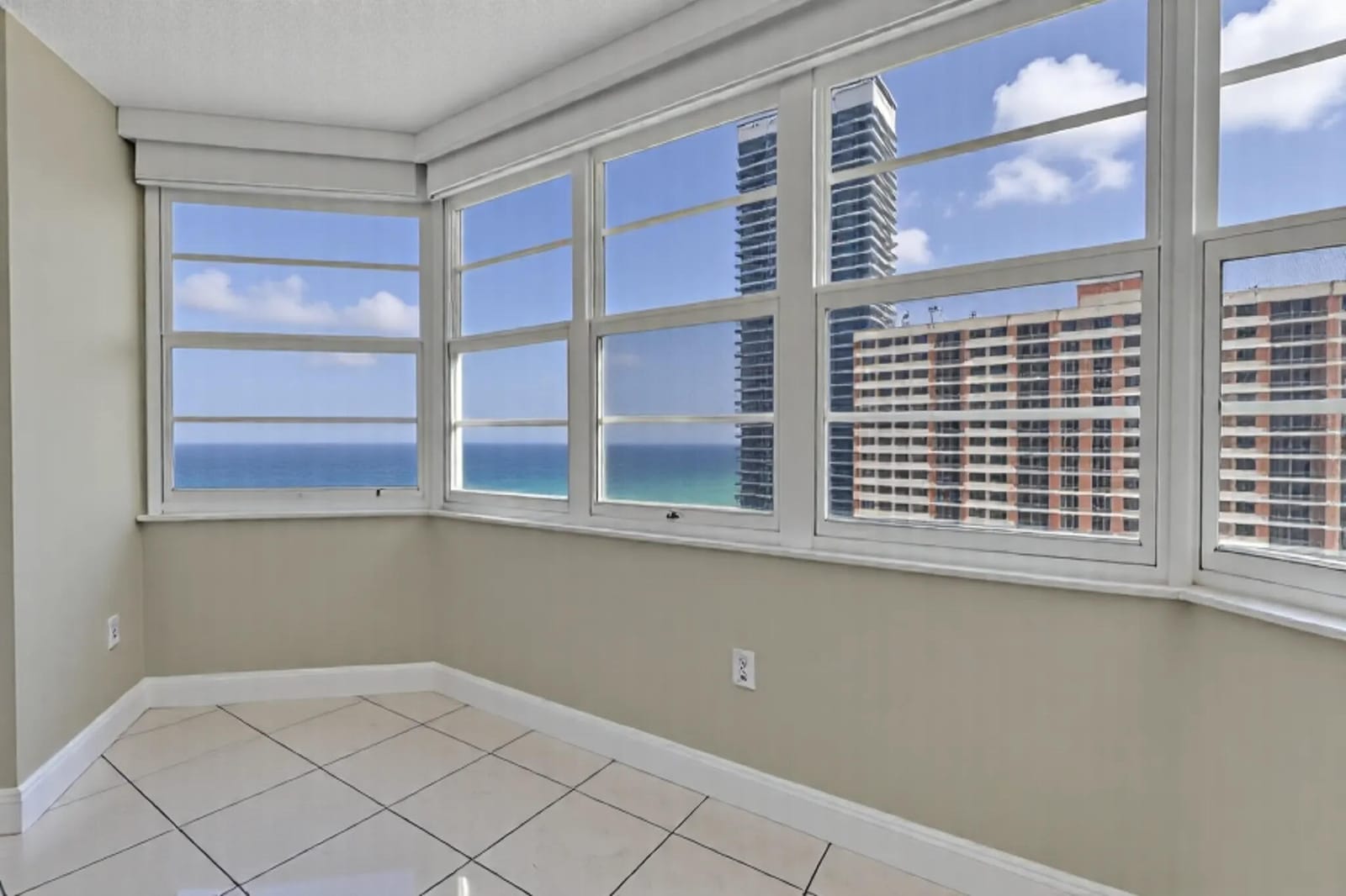 1950 S Ocean Drive 17e, Hallandale Beach, FL 33009 photo 8