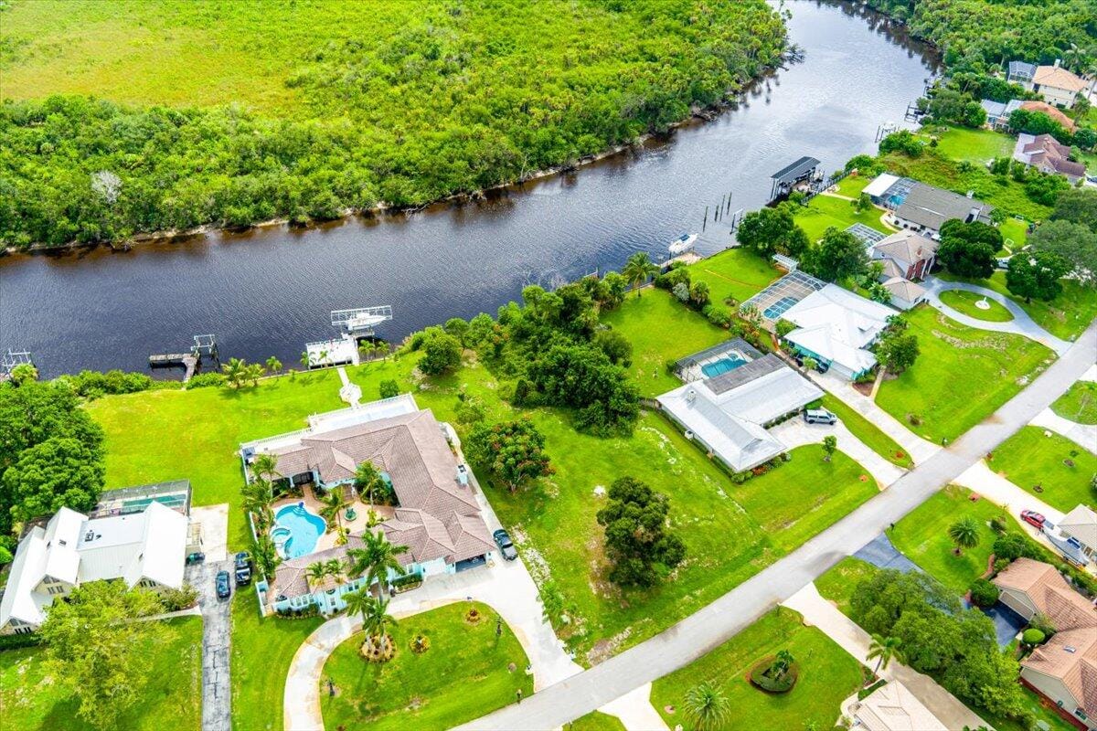 733 SE Hidden River Drive, Port St. Lucie, FL 34983 photo 13
