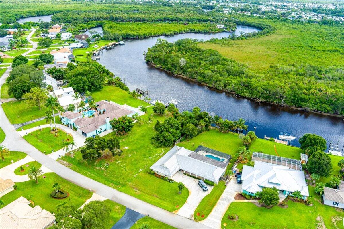 733 SE Hidden River Drive, Port St. Lucie, FL 34983 photo 29
