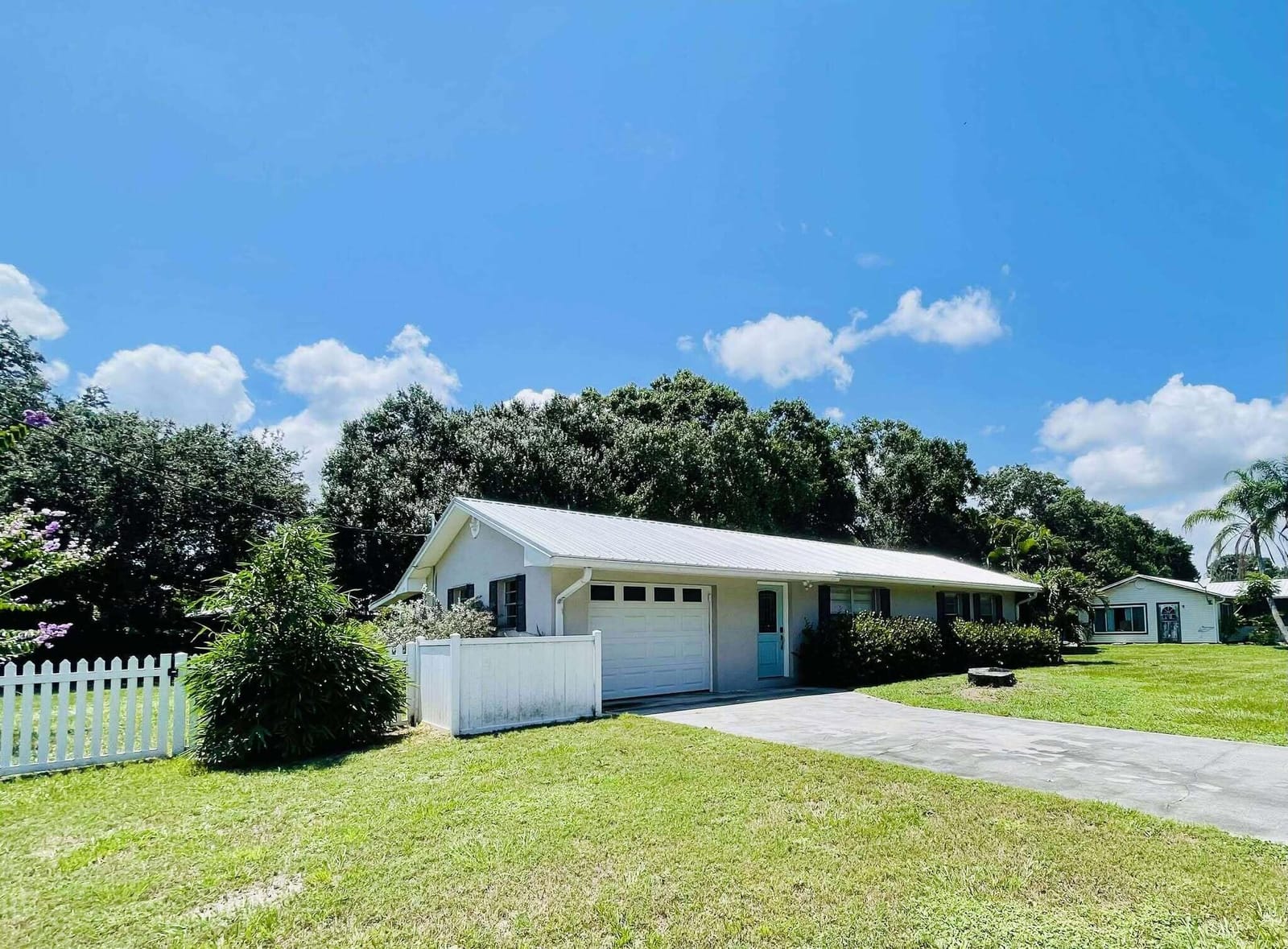 1118 SW 10th Avenue — photo 3