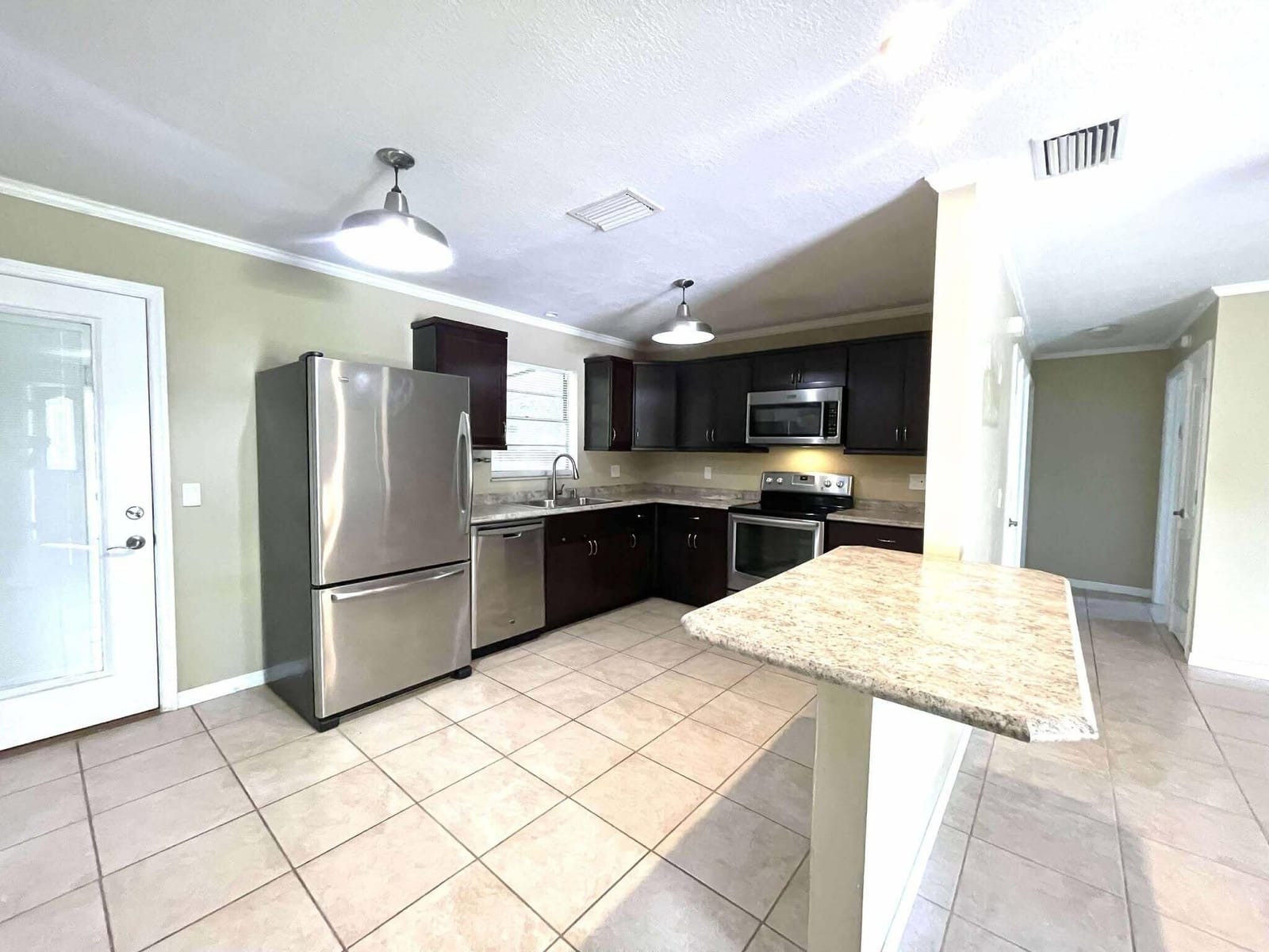1118 SW 10th Avenue — photo 5