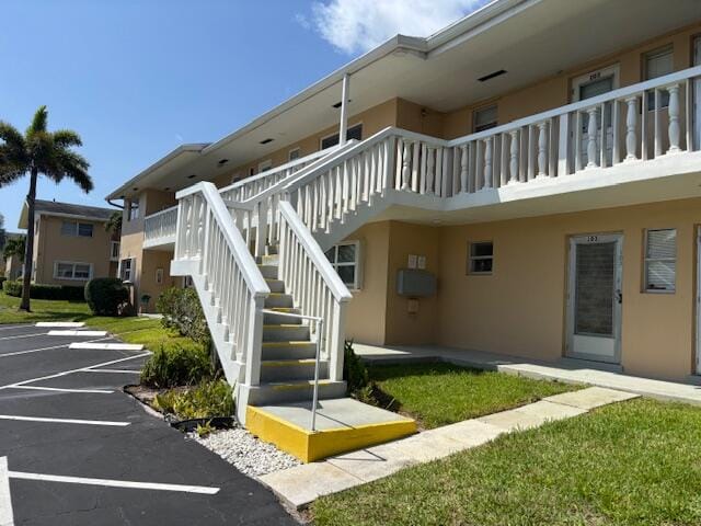 2161 NE 1st Court 202 — photo 2