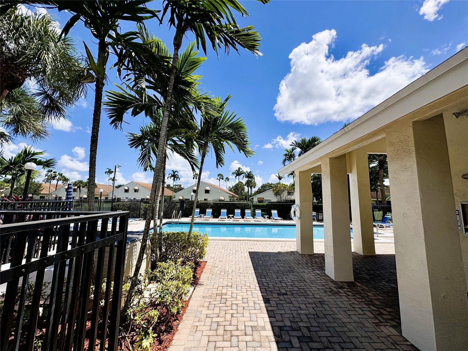 10130 NW 33rd Place, Sunrise, FL 33351 photo 11