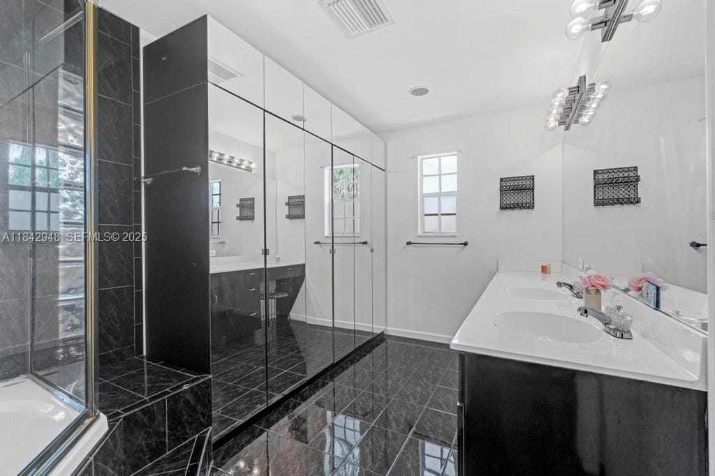 15391 SW 155th Terrace, Miami, FL 33187 photo 17