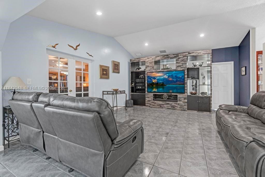 15391 SW 155th Terrace — photo 8