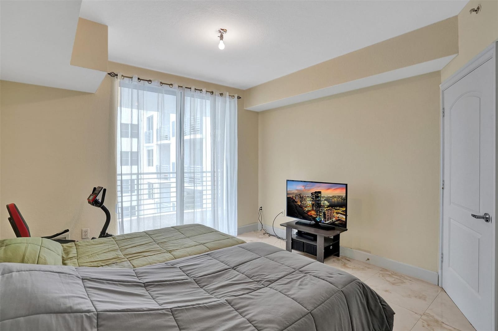 1830 Radius Drive 1002, Hollywood, FL 33020 photo 14