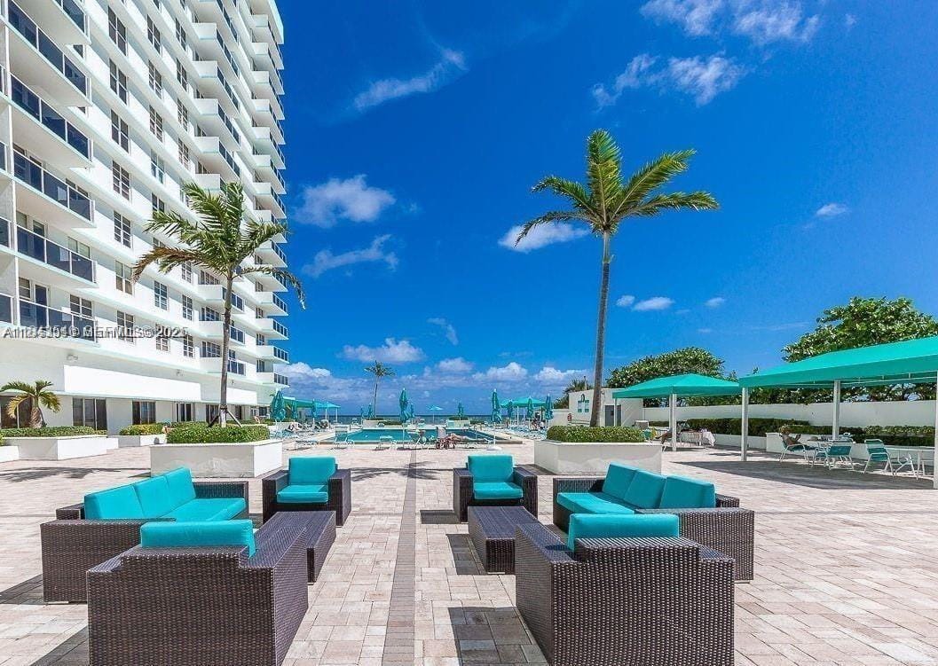 3725 S Ocean Drive 415 — photo 2
