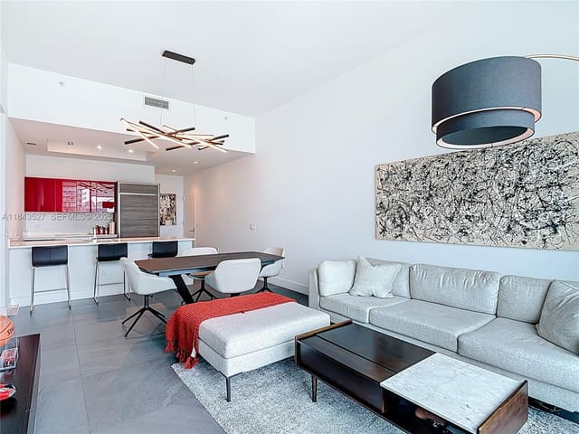 1100 S Miami Avenue 4204, sold in 1100 Millecento Residence, Miami, FL