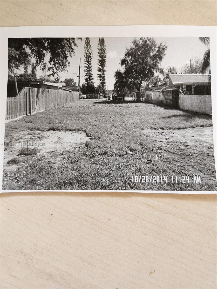 315 N 61st Avenue — photo 4