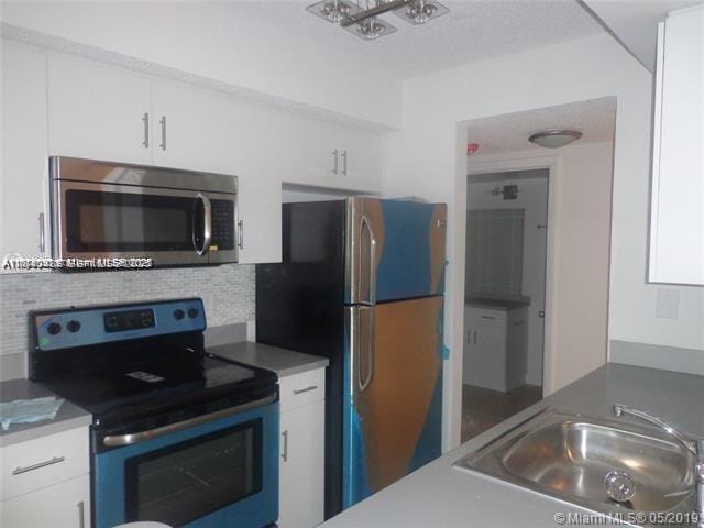 5686 Rock Island Road 129 — photo 7
