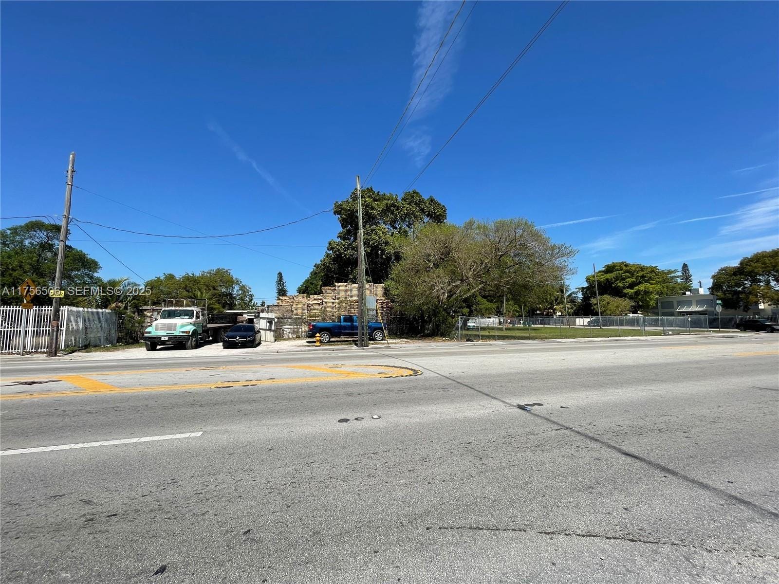 3013 NW 54th Street — photo 2