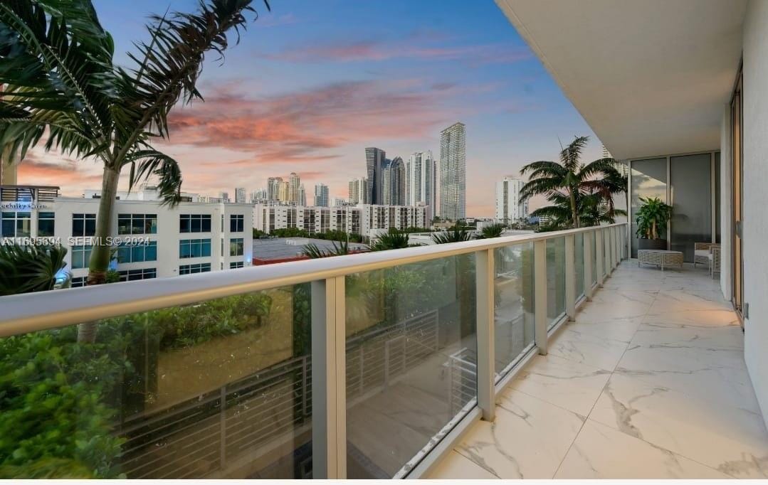 330 Sunny Isles Boulevard 5-603, Sunny Isles Beach, FL 33160 photo 18