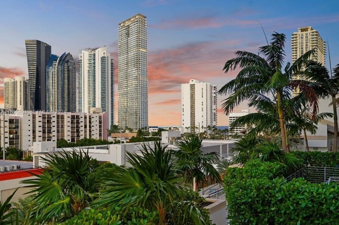 330 Sunny Isles Boulevard 5-603, Sunny Isles Beach, FL 33160 photo 19