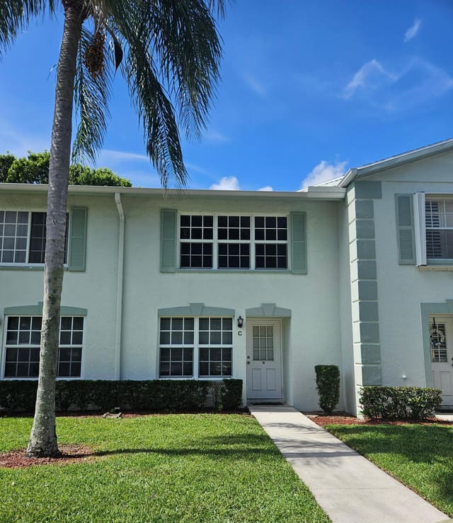 3700 Savoy Lane C, West Palm Beach, FL 33417