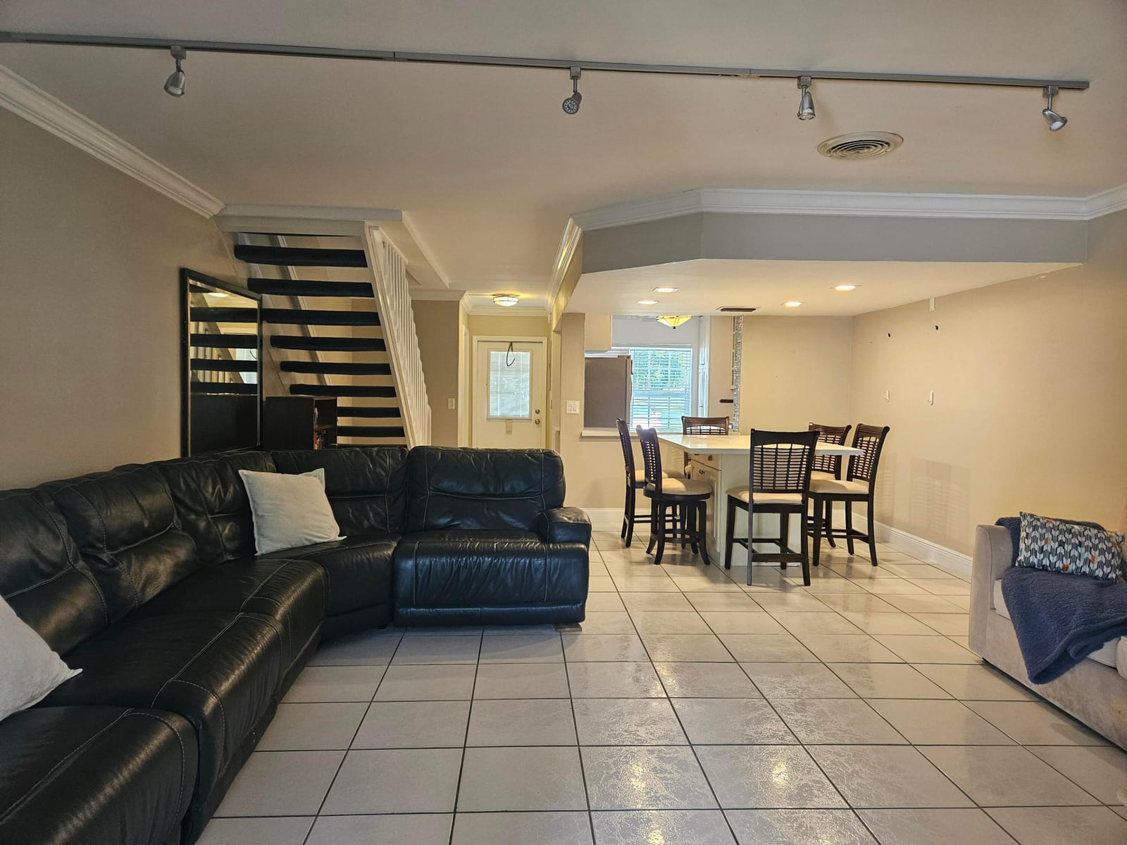 3700 Savoy Lane C, West Palm Beach, FL 33417 photo 2