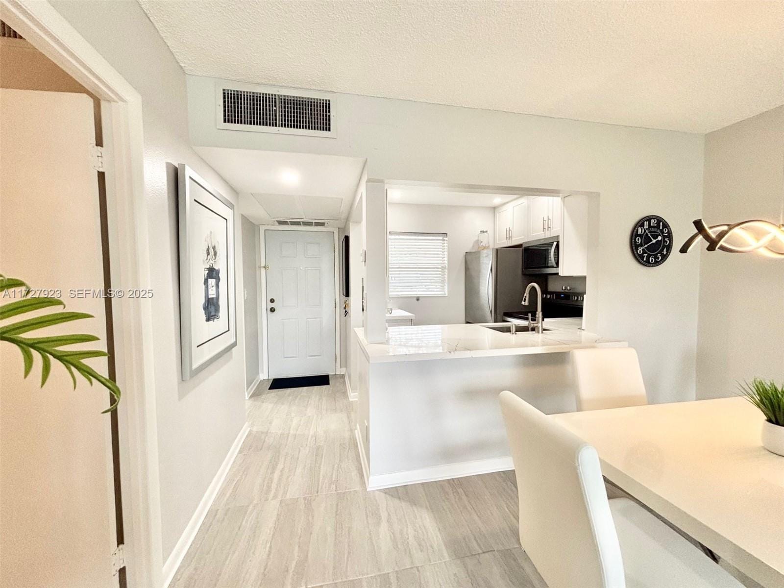 3405 NW 48th Avenue 407, Lauderdale Lakes, FL 33319 photo 17