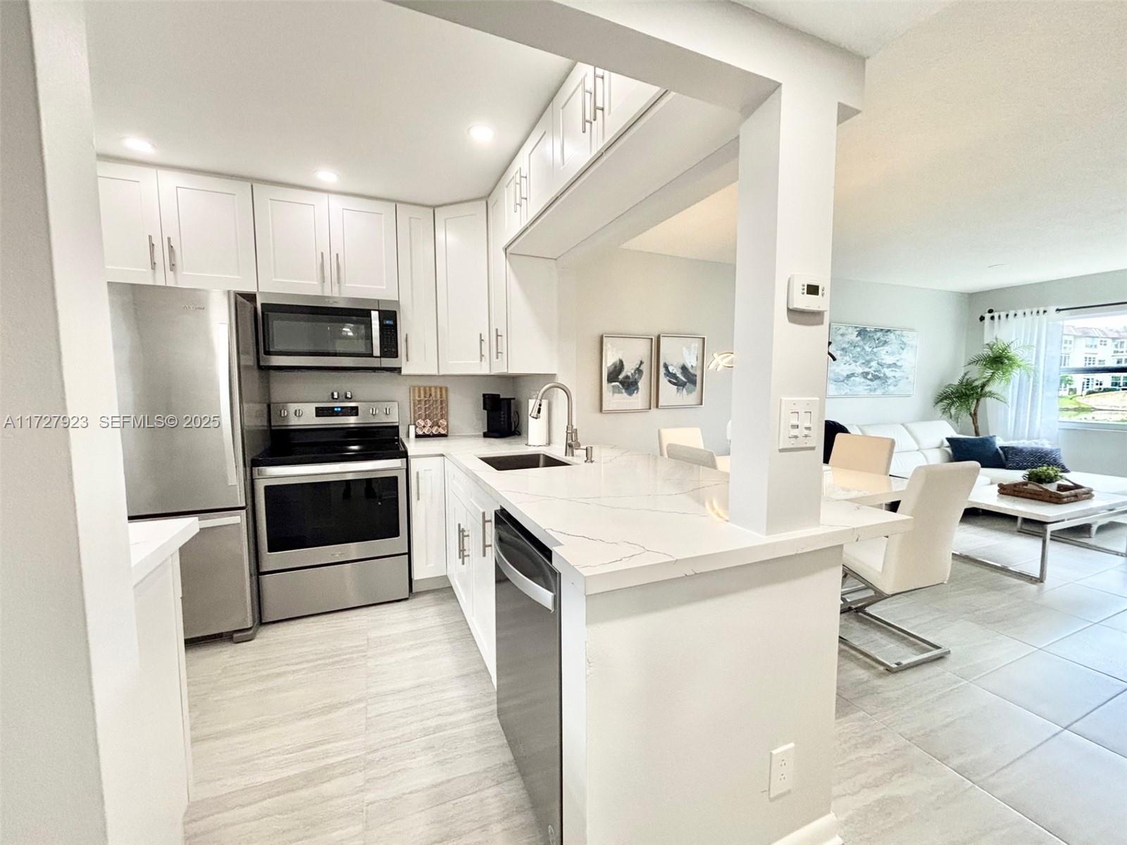 3405 NW 48th Avenue 407, Lauderdale Lakes, FL 33319, Lauderdale Lakes