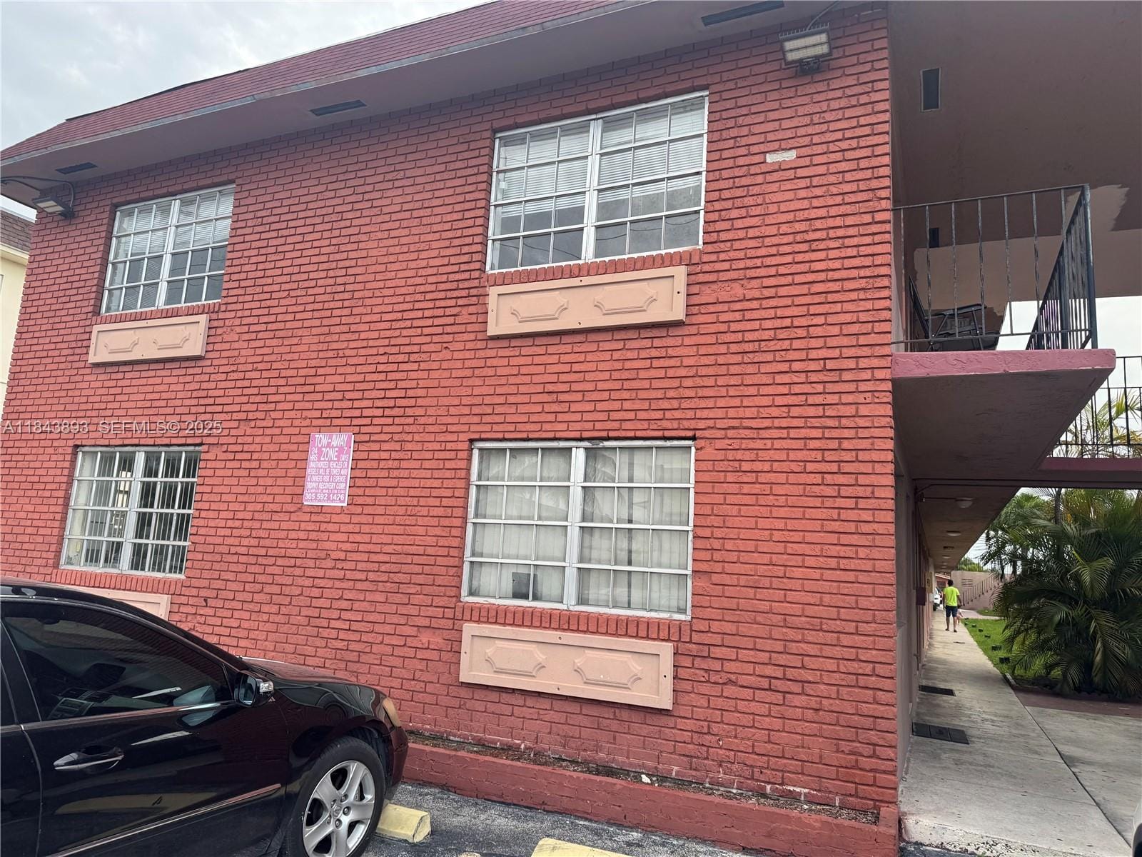 1281 W 29th Street 19, Hialeah, FL 33012