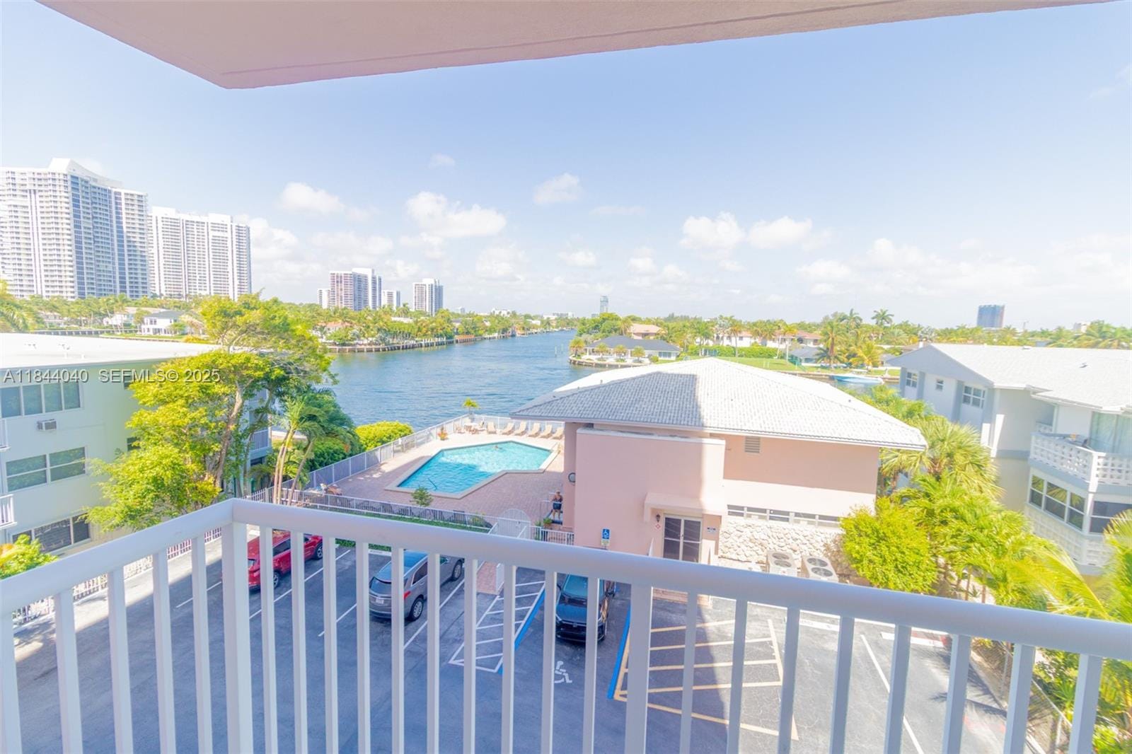 3161 S Ocean Drive 401, Hallandale Beach, FL 33009 photo 3