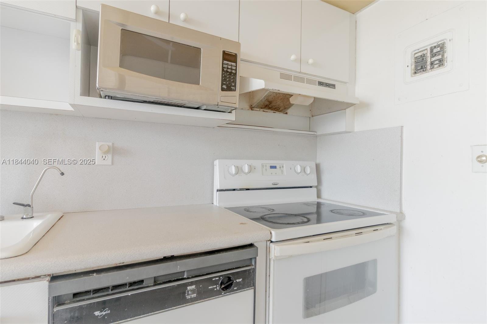 3161 S Ocean Drive 401, Hallandale Beach, FL 33009 photo 21