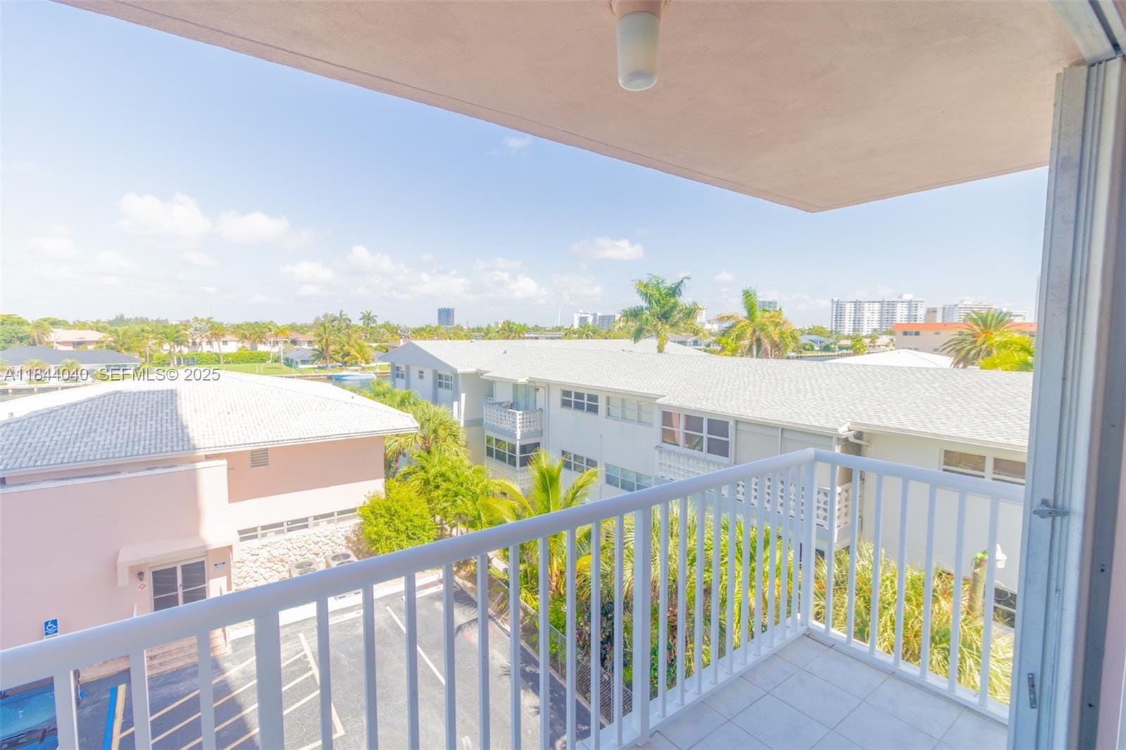 3161 S Ocean Drive 401, Hallandale Beach, FL 33009 photo 4