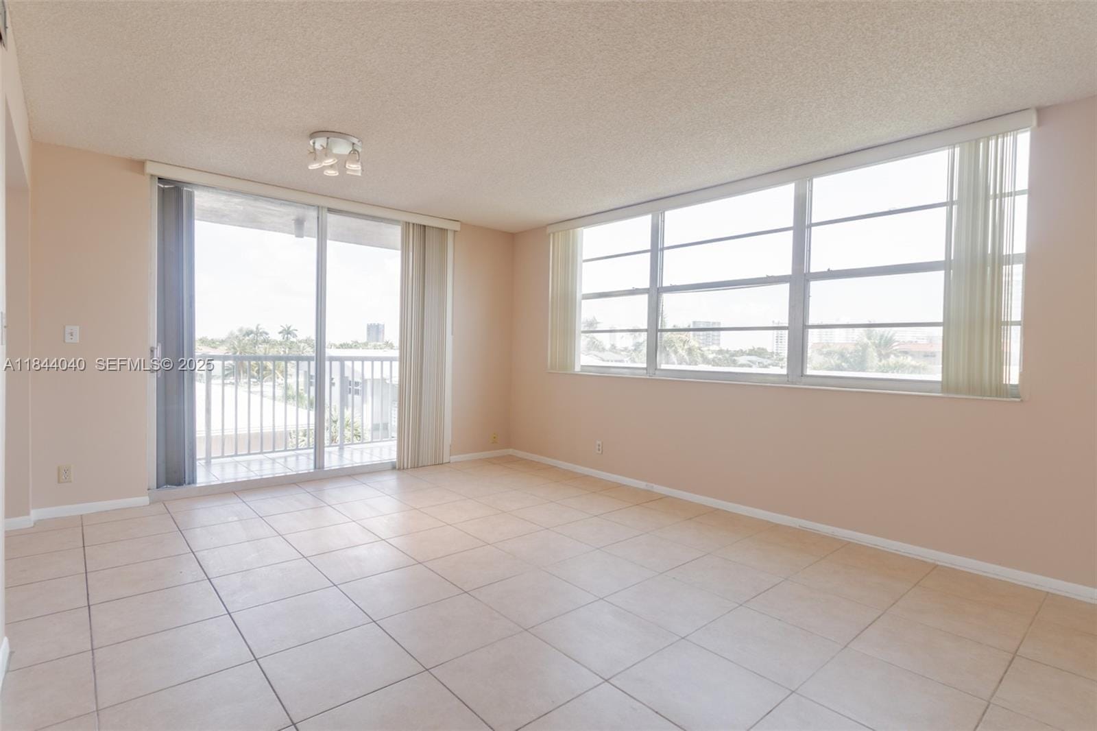 3161 S Ocean Drive 401, Hallandale Beach, FL 33009 photo 7