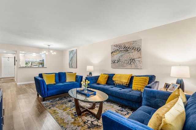10110 Cedar Point Boulevard 203, Boynton Beach, FL 33437