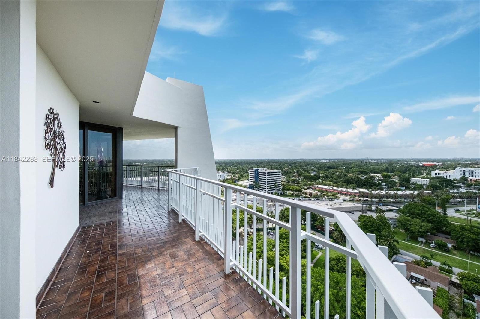 1000 Quayside Terrace TS-11, Miami, FL 33138 photo 23