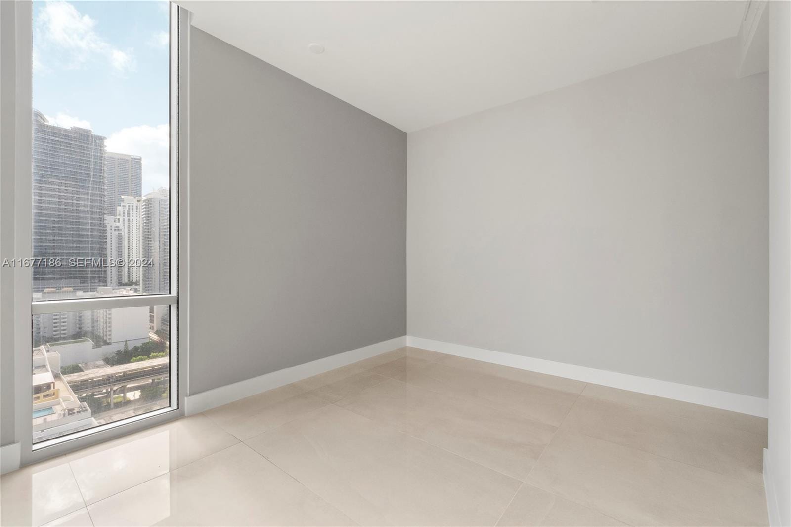 1010 SW 2nd Avenue PH03, Miami, FL 33130 photo 17