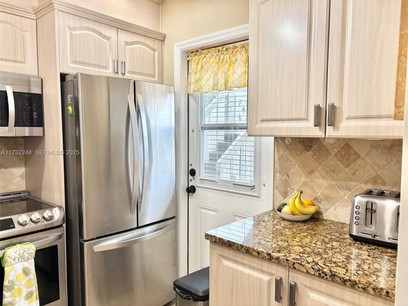 4806 NW 36th Street 501, Lauderdale Lakes, FL 33319 photo 17