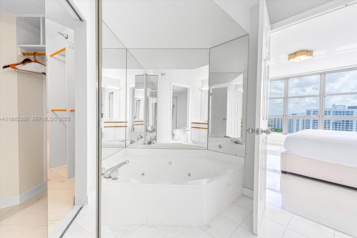 3500 Mystic Pointe Drive 2101, Aventura, FL 33180 photo 26