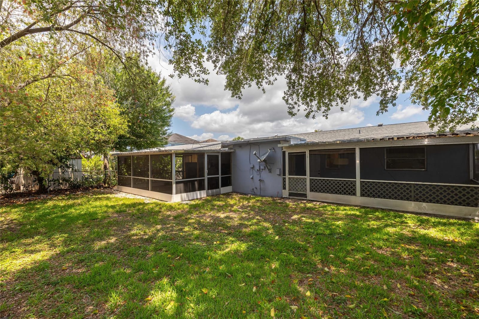 1524 SW 22nd Street — photo 3